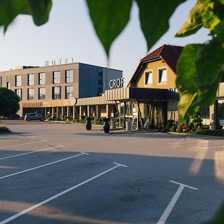 Hotel Grof Vransko ภายนอก รูปภาพ